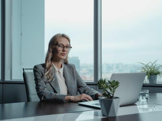 Finance News - Female Leaders Inspire More When It Comes to Job Engagement