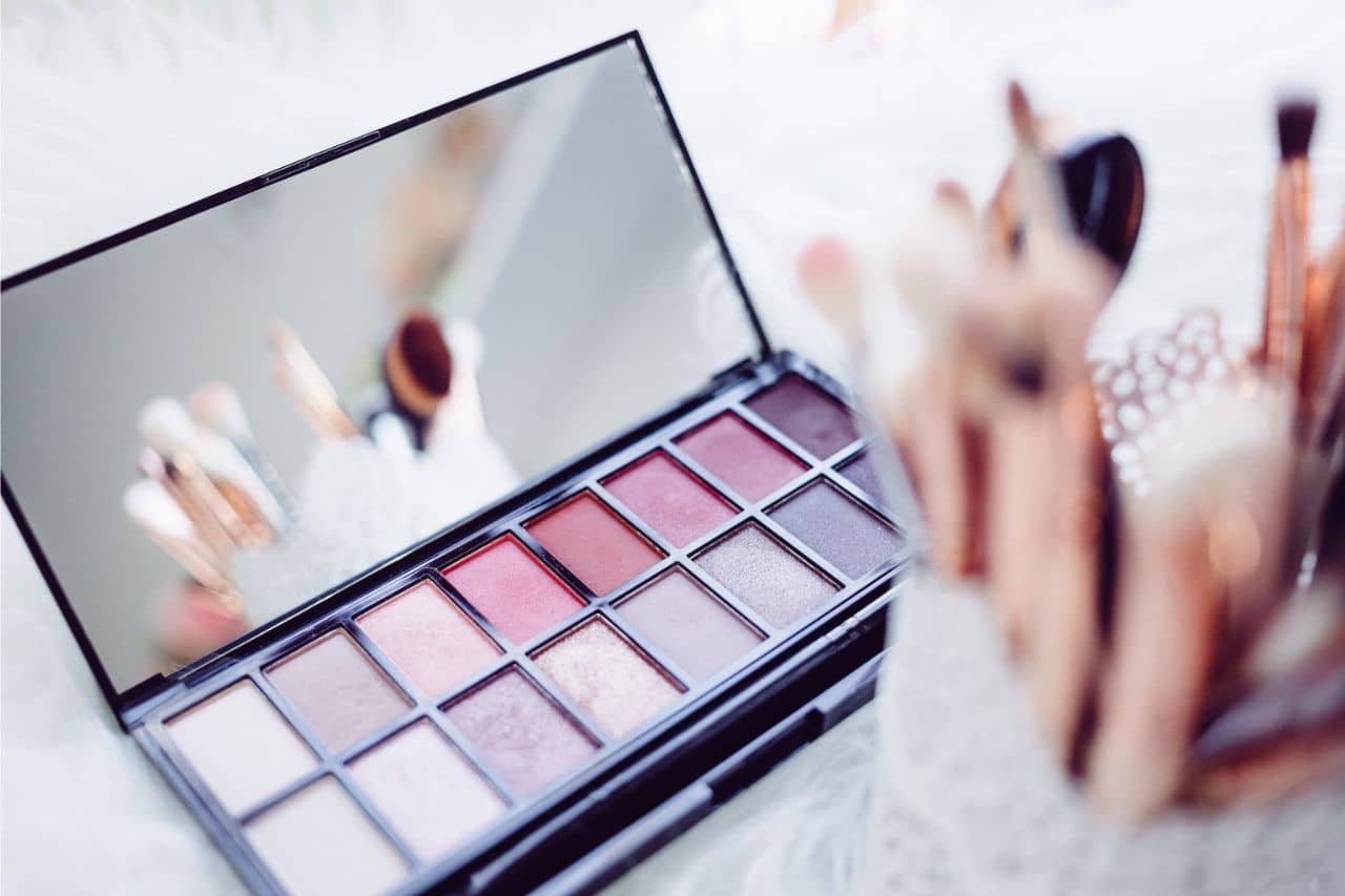 Finance News - Makeup Sales Are Up by 20%, Despite the Ongoing Inflation